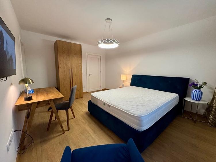Apartament cu 2 camere decomandat, mobilat în Cornișa