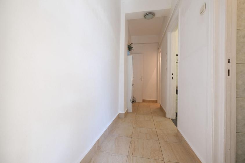 Apartament cu 2 camere semidecomandat, mobilat în Panduri