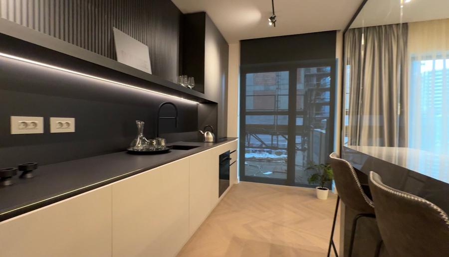 Apartament cu 2 camere decomandat în Aviației