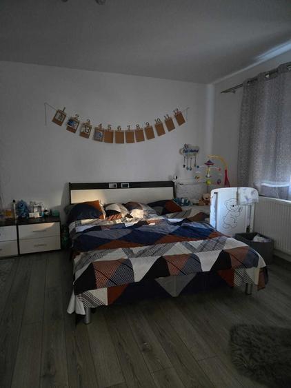 Casă cu 4 camere în Cazasu