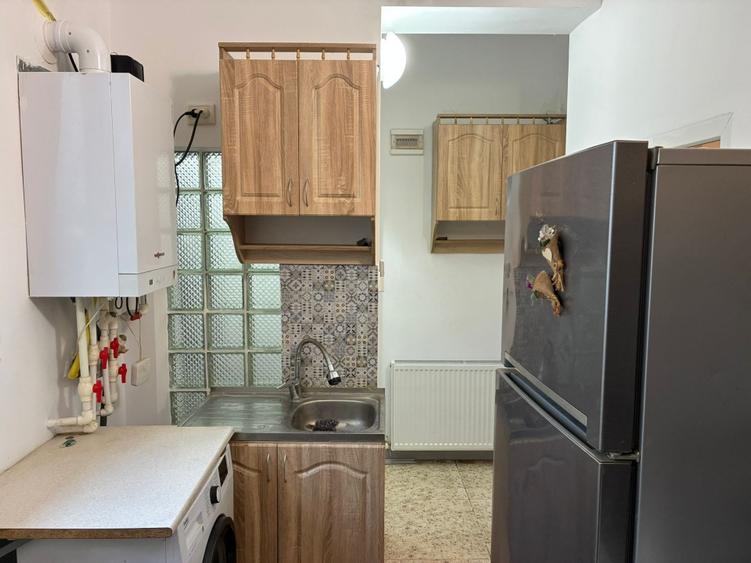 Duplex cu 2 camere cu Teren 40 Mp în Trocadero