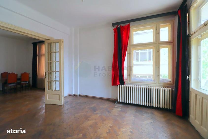 Apartament cu 3 camere în Centrul Civic