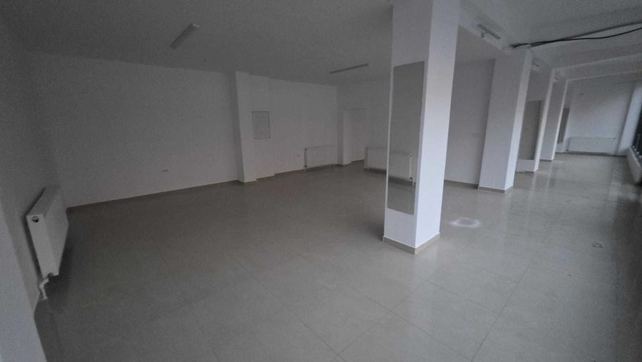 Spațiu comercial, de 140 mp, în Central