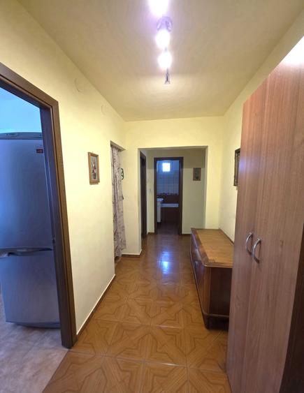 Apartament cu 2 camere decomandat în Drumul Carului