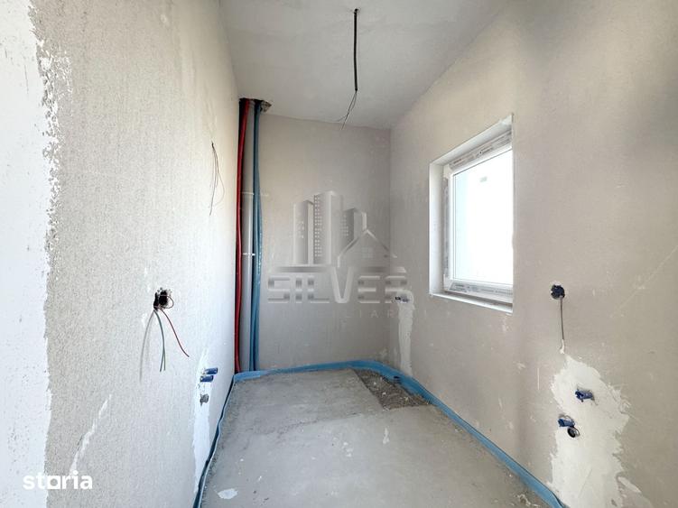 Casă cu 4 camere cu Teren 220 Mp în Gilău