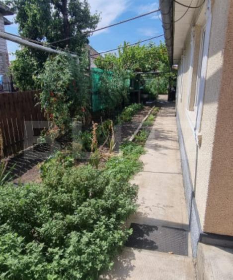 Casa cu 2 corpuri Ideala pentru locuit sau investi?ie - 3