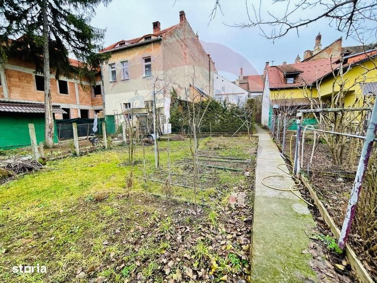 Apartament cu 2 camere, mobilat în Ultracentral