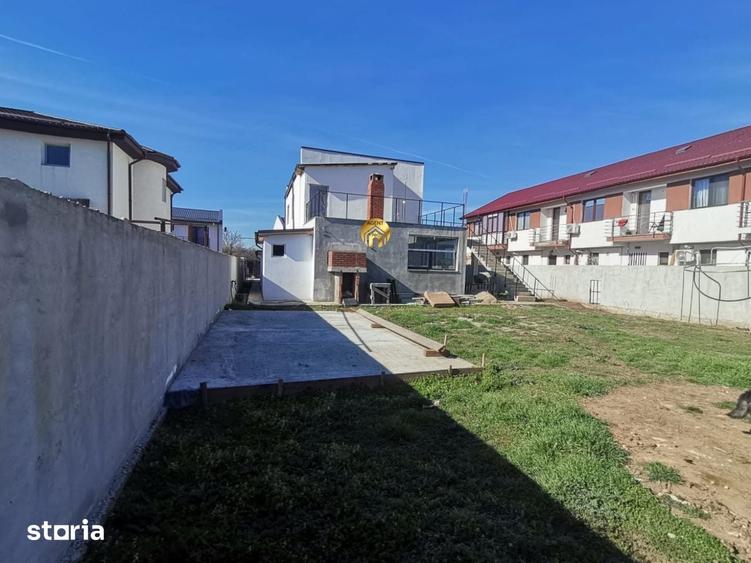 Casă cu Teren 600 Mp în Central