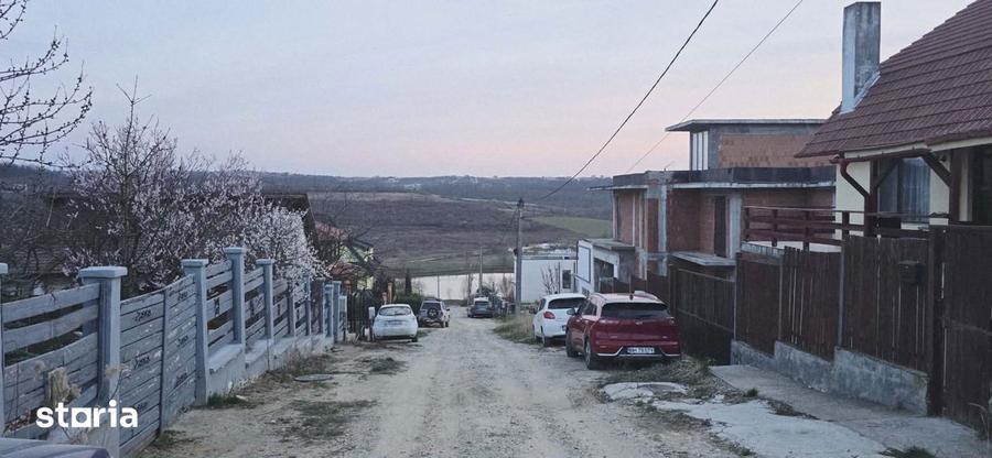 Teren de 504 mp, în Paleu