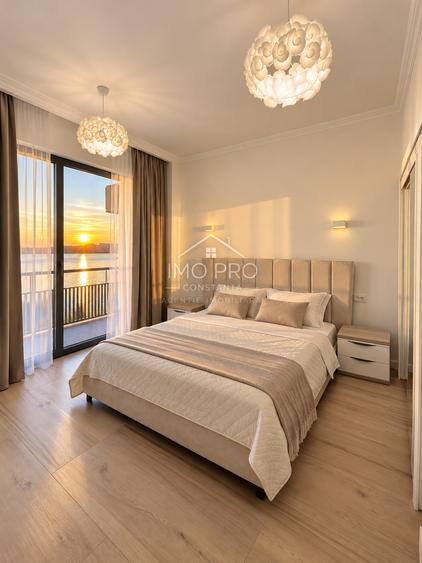 Apartament cu 3 camere decomandat în Faleza Nord
