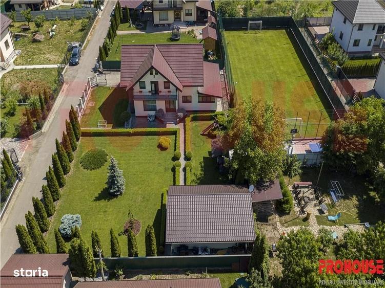 Casă cu 4 camere în Lilieci