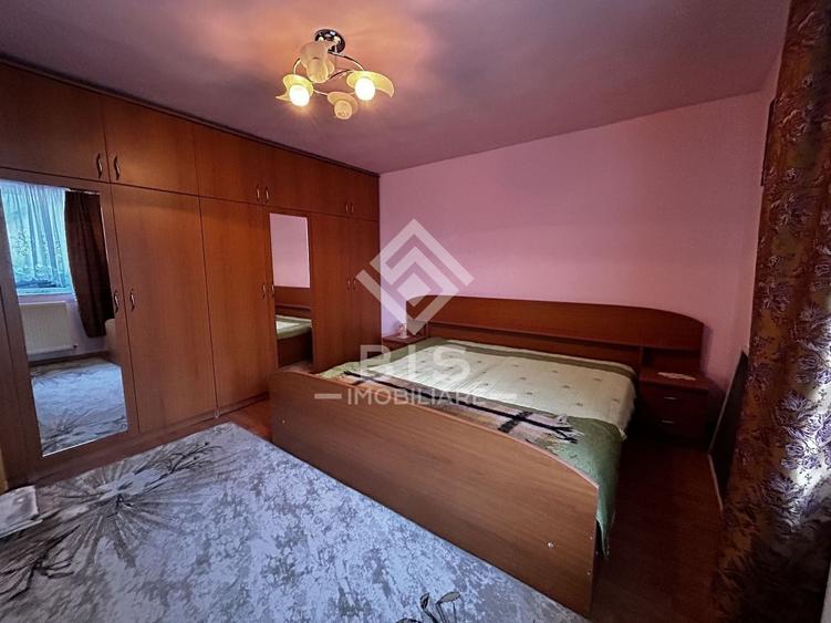 Casă individuală cu 4 camere cu Canalizare în Sărata
