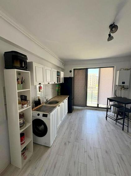 Apartament cu 2 camere decomandat în Militari