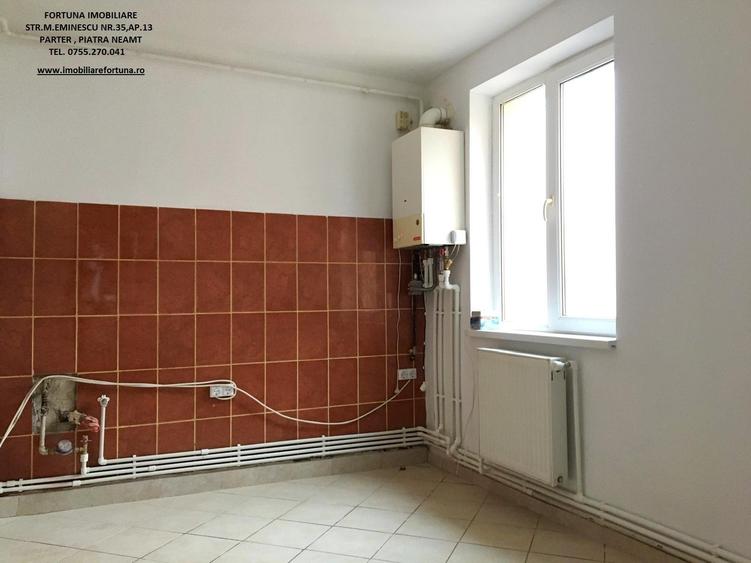 Apartament cu 3 camere decomandat în Mărăței