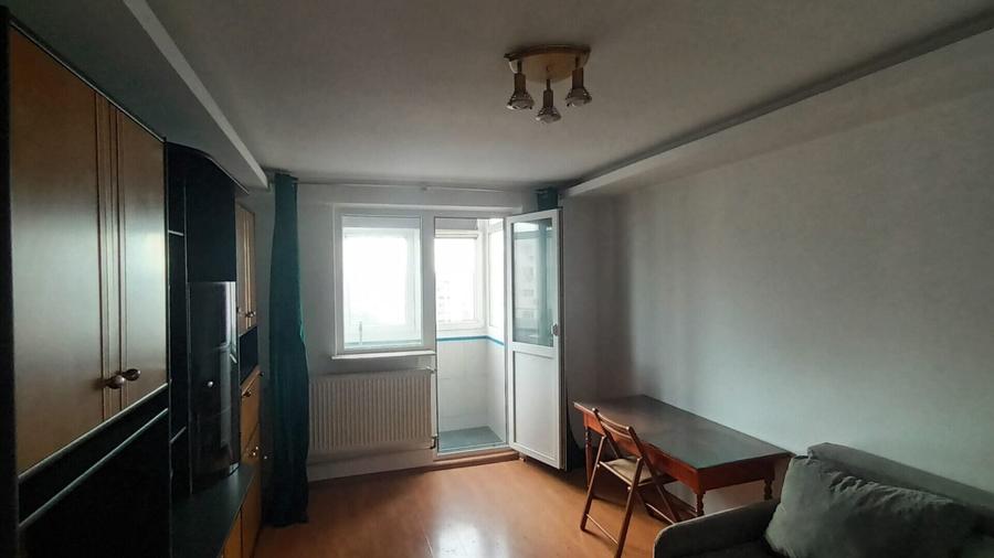 Apartament cu 2 camere decomandat, mobilat în Sălăjan