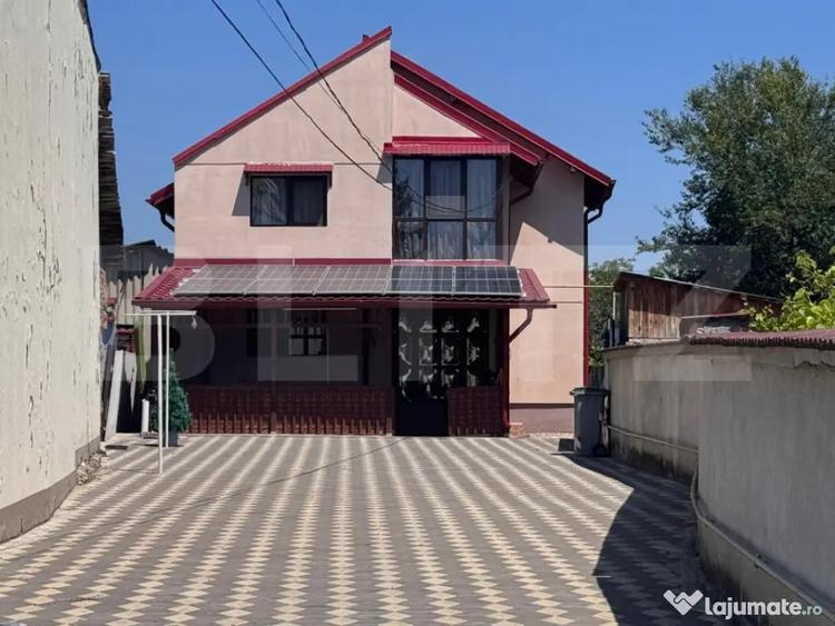 Casă cu 3 camere cu Teren 678 Mp în Valea