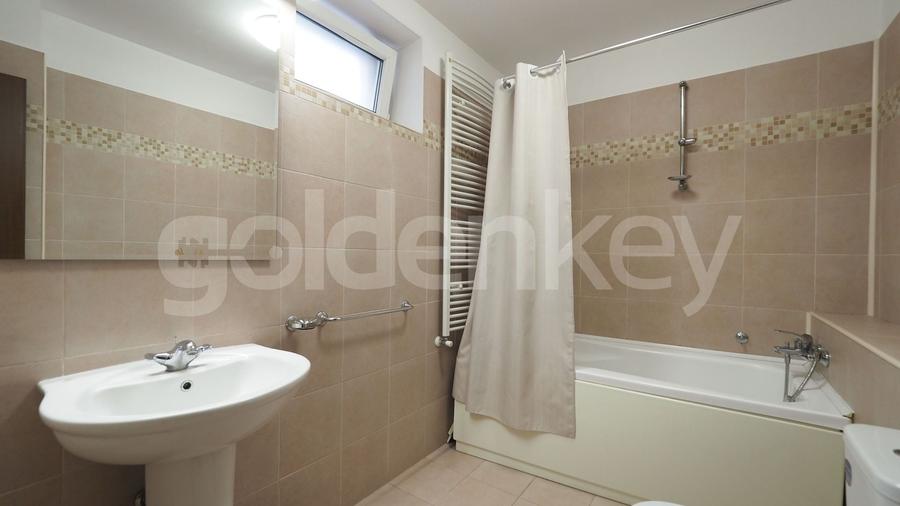 Apartament cu 3 camere langa parc, garaj - 11