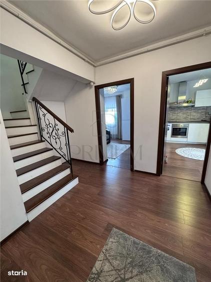 Apartament cu 4 camere decomandat, mobilat în Fabric