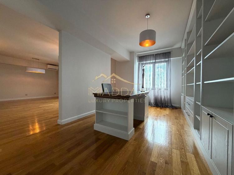 Apartament cu 4 camere decomandat, mobilat în Floreasca