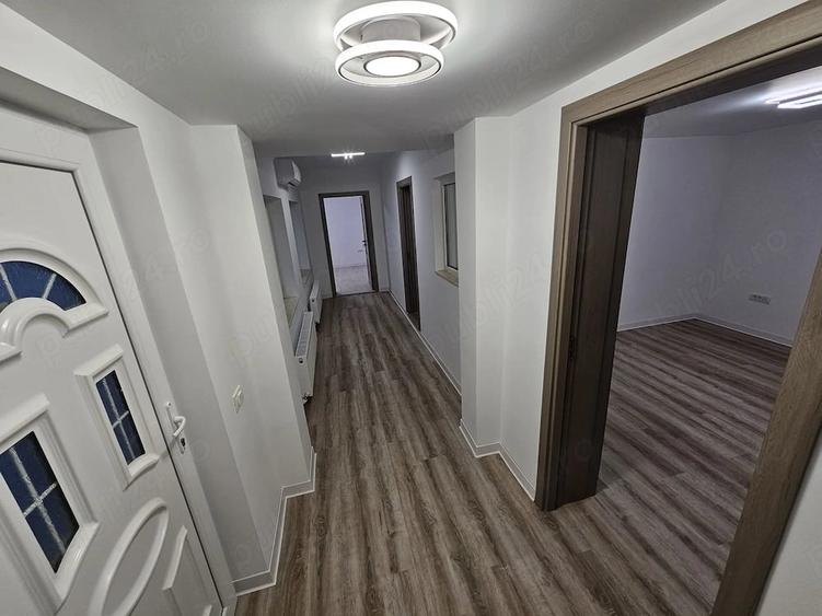 Casă cu 3 camere cu Teren 295 Mp în Gara