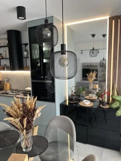 Apartament cu 3 camere decomandat, mobilat în Albert