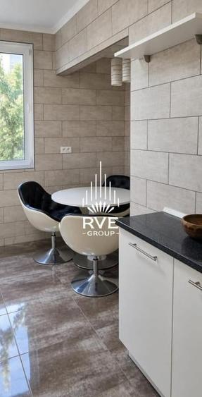 Apartament cu 3 camere în Drumul Taberei