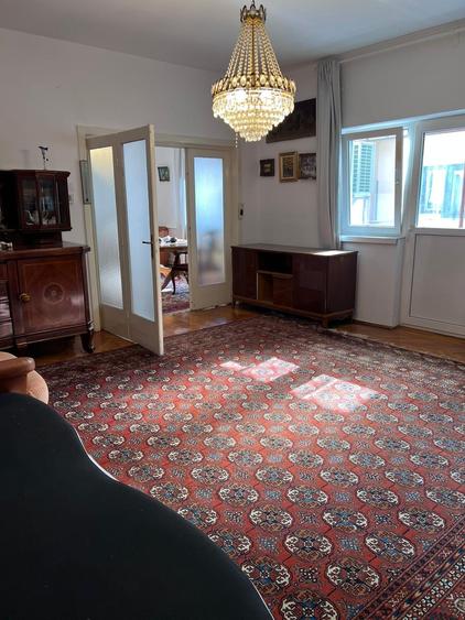 Amazing Vintage Apartment in Villa | Close to the Center - 3