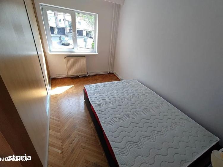 Apartament cu 4 camere decomandat în Gheorgheni