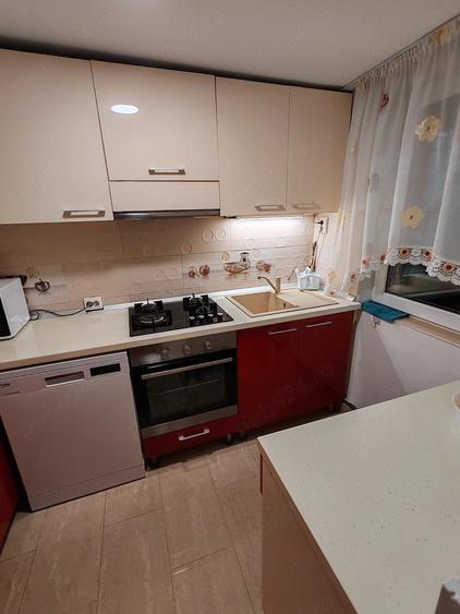 Casă cu Teren 300 Mp în Central