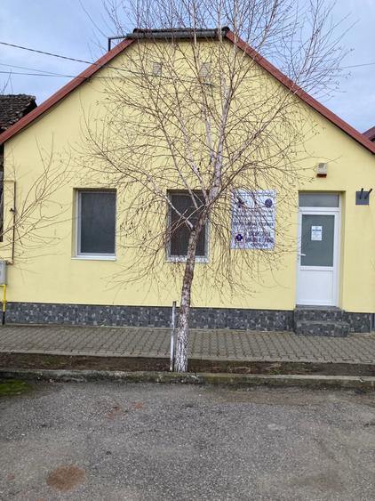 Spațiu comercial, de 65 mp, în Central