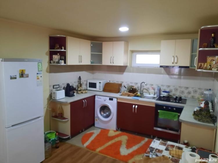 Casă cu 4 camere cu Teren 1000 Mp în Salonta