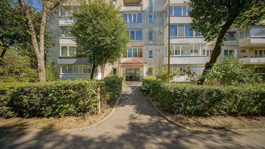 Apartament cu 2 camere semidecomandat în Astra