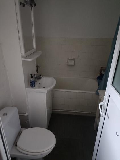 Apartament cu 2 camere decomandat în Obor
