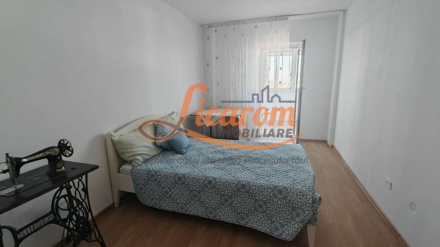 Apartament cu 2 camere decomandat, mobilat în Centrul Civic