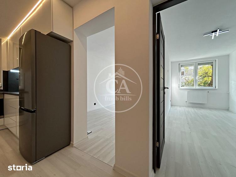 Apartament cu 3 camere semidecomandat în Orașul Nou