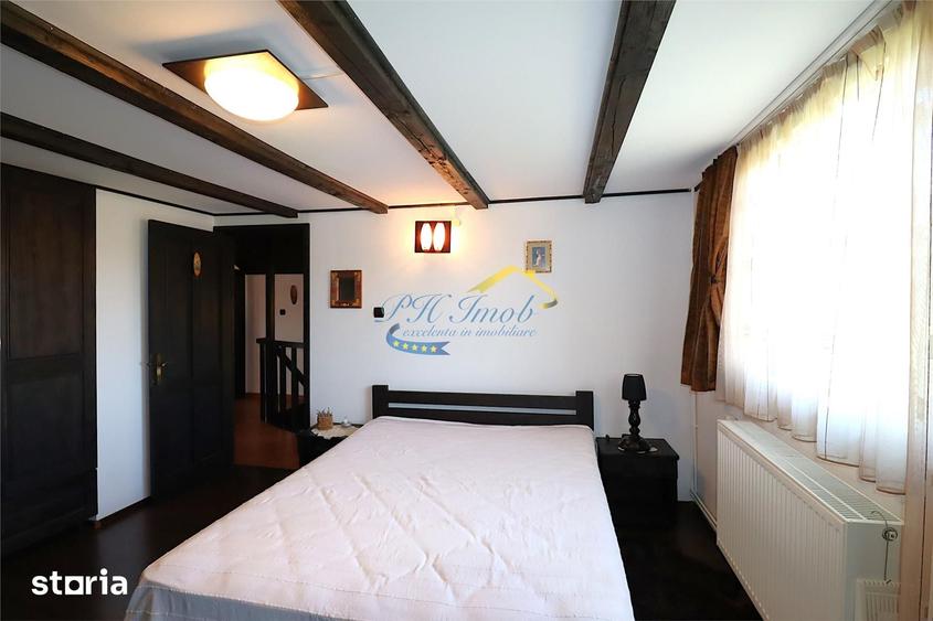 Casă cu 6 camere cu Teren 1593 Mp în Brebu