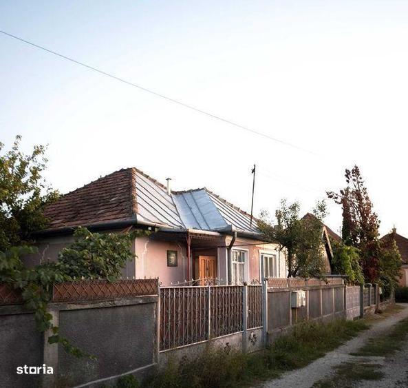 Casă cu 3 camere cu Teren 72 Mp în Central