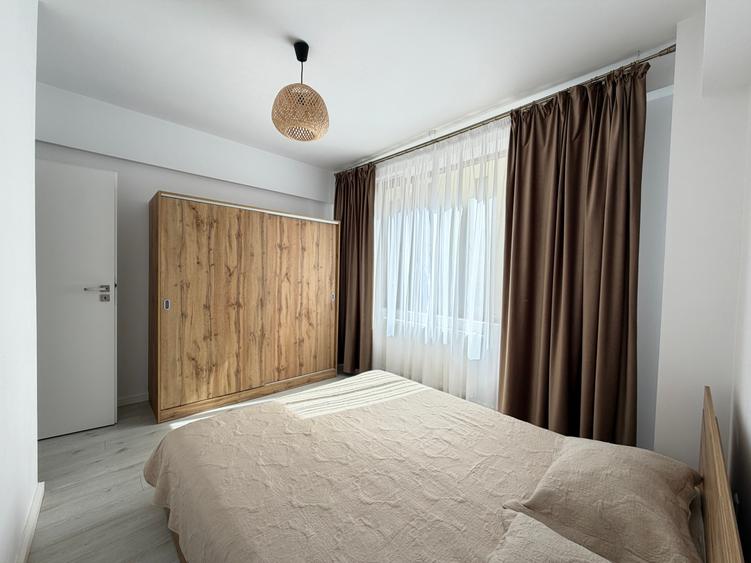 Apartament cu 2 camere decomandat în Torontalului