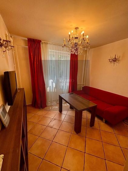 Apartament cu 2 camere semidecomandat, mobilat în Drumul Taberei
