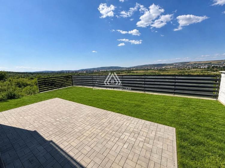 Casă individuală cu 5 camere cu Canalizare în Gheorgheni