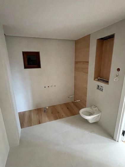 Apartament cu 4 camere în Central