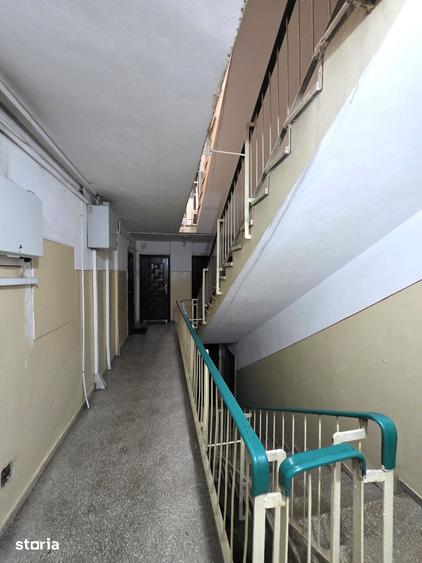 Garsonieră semidecomandată în Titan — fotografia 3