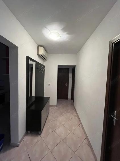 Apartament cu 3 camere decomandat, mobilat în Șagului