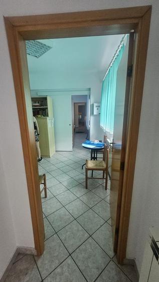 Casă individuală cu 4 camere cu Canalizare în Domenii