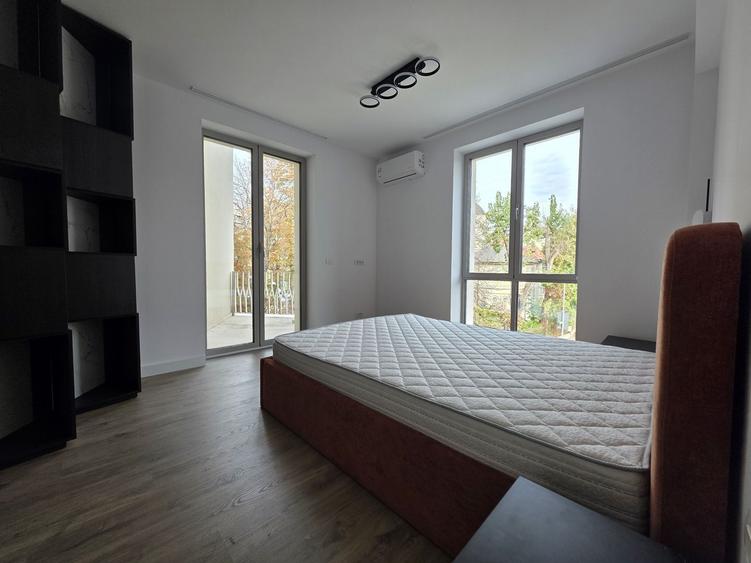 Apartament cu 3 camere în Armeneasca