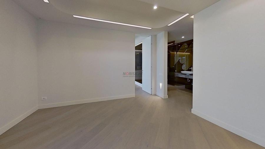 Apartament cu 5 camere circular în Pipera