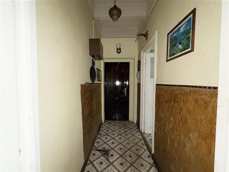 Apartament cu 2 camere semidecomandat în Astra