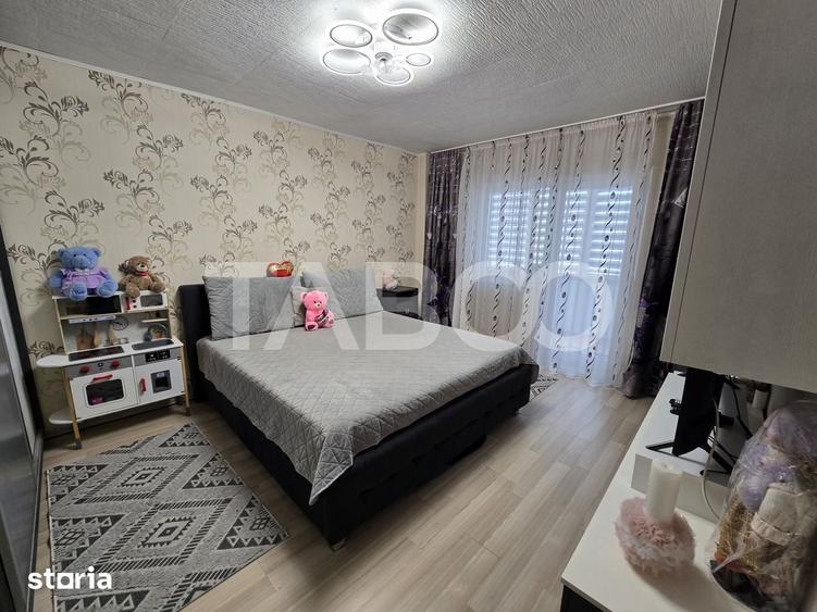 Apartament cu 3 camere decomandat în Mihai Viteazul