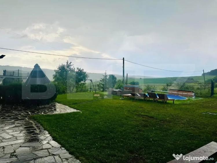 Casă cu 6 camere cu Teren 2000 Mp în Aghireș