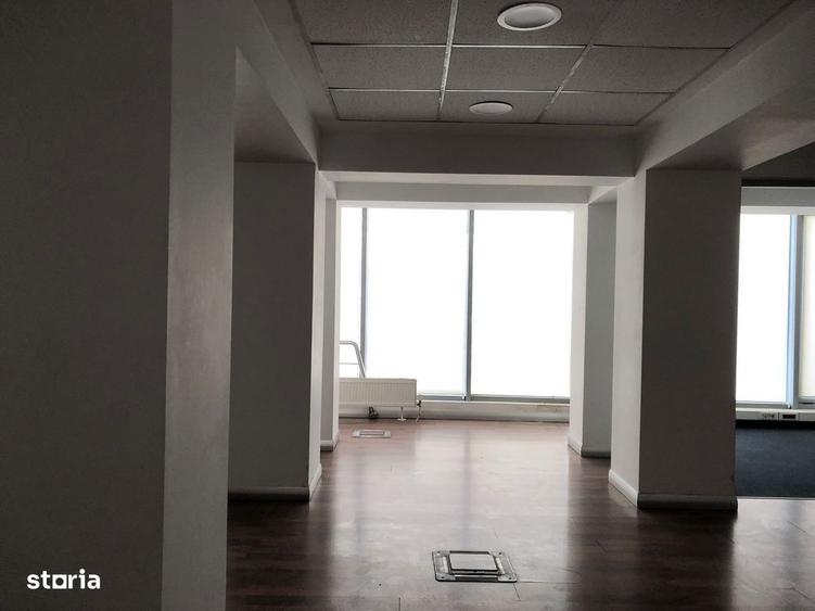 Spațiu comercial, de 203 mp, în Traian